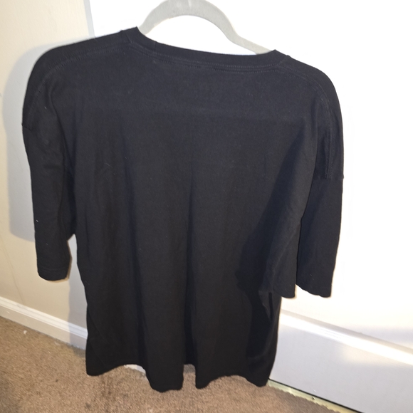 Star Wars Black and Red Graphic Tee - Picture 2 of 3